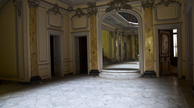 Le manoir au puits de lumière